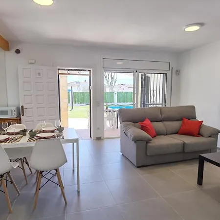 Leon Inmo Boris - 15772 * Empuriabrava