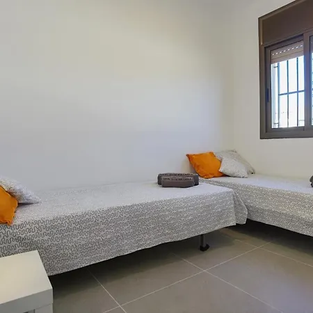 Leon Inmo Boris - 15772 * Empuriabrava